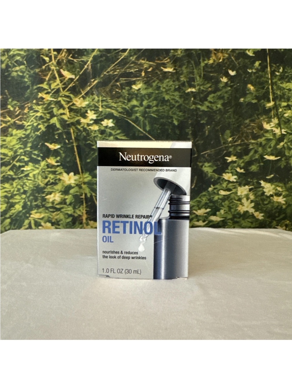 ⭐️Neutrogena Retinol Oil Facial Treatment - Silver/Blue⭐️3/$25